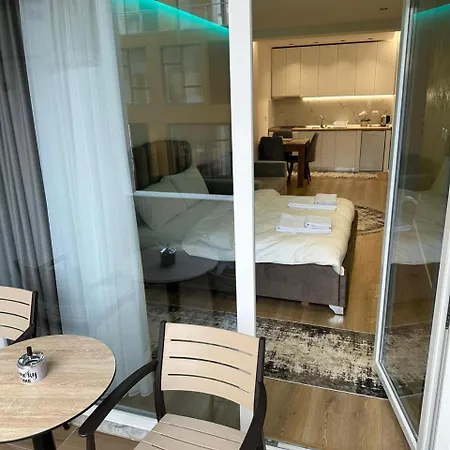 Luxury * Tirana
